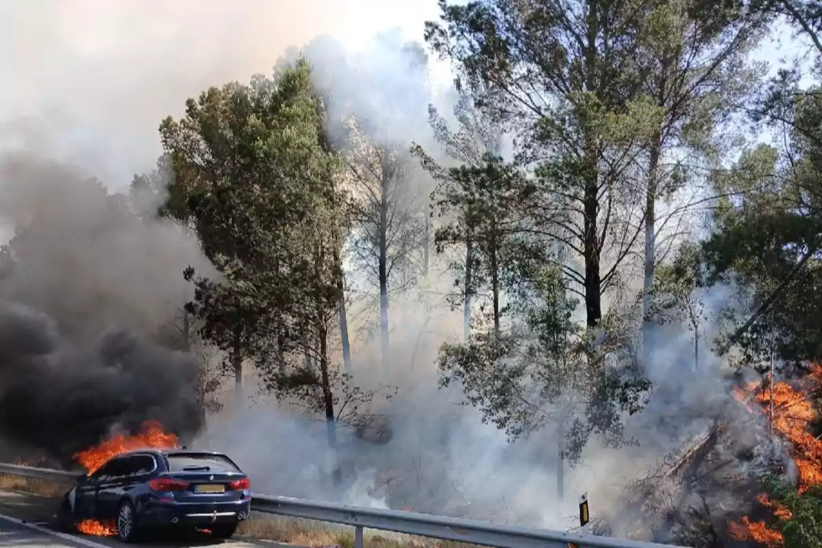 Incendi d’un turisme a Bàscara