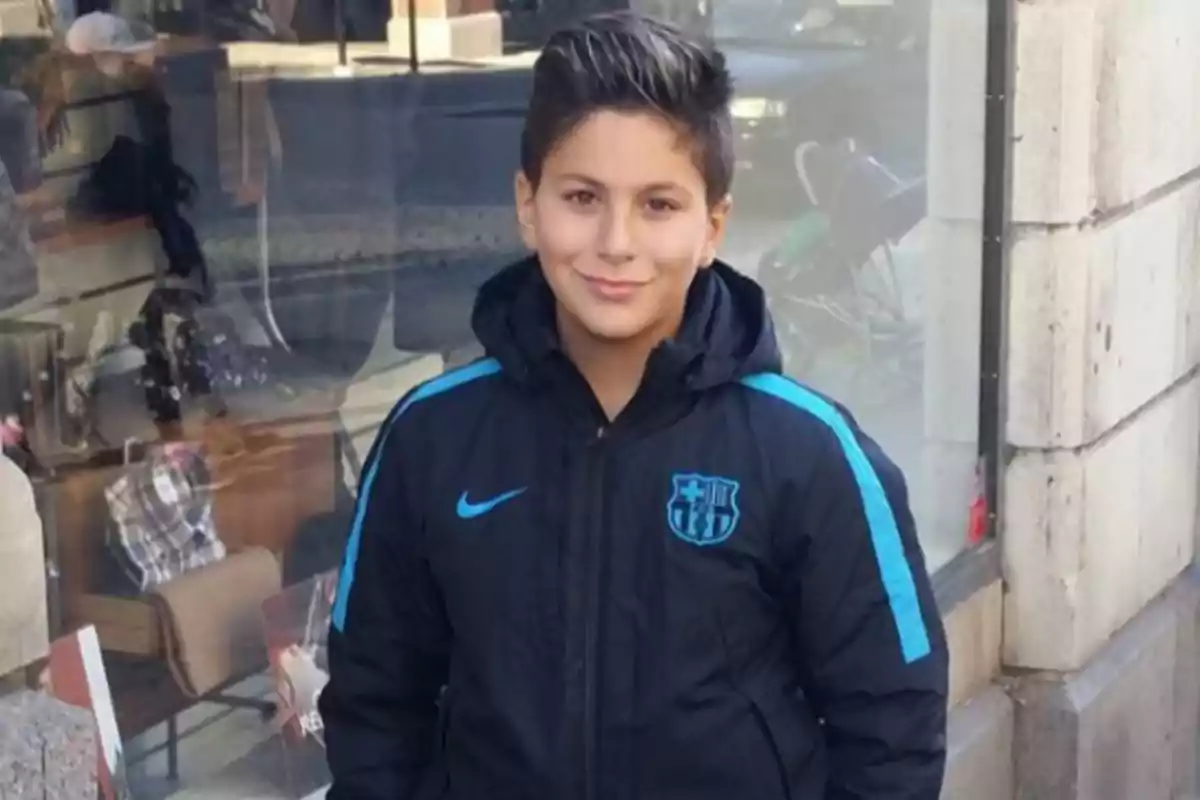 Roony Bardghji vestint una jaqueta del Barça de petit Roony Bardghji vestint una jaqueta del Barça de petit