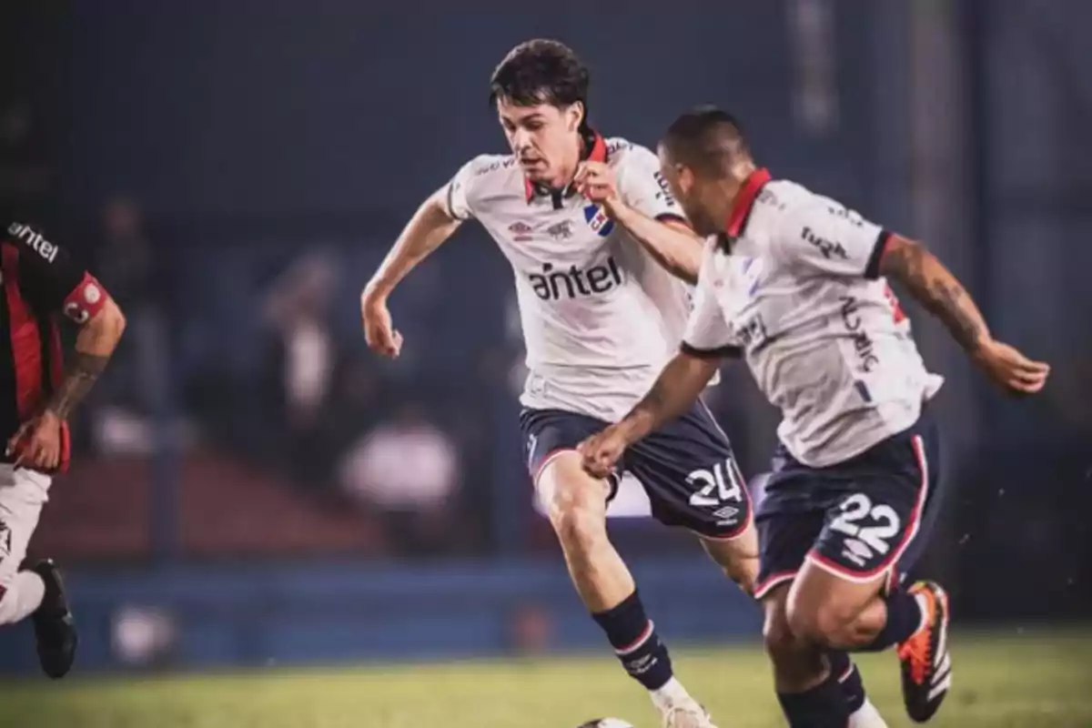 Gonzalo Petit en un partido con Nacional Gonzalo Petit en un partido con Nacional