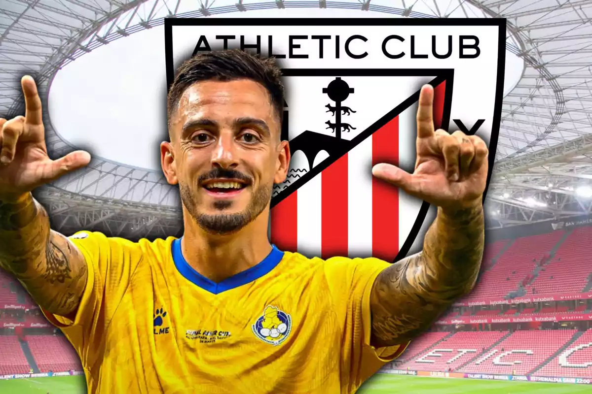 Joselu i l’escut de l’Athletic ClubJoselu y el escudo del Athletic Club