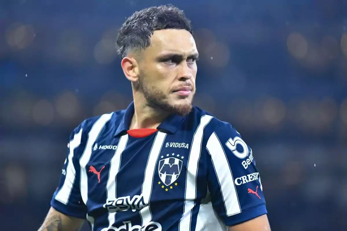 Lucas Ocampos en un partido con Rayados Lucas Ocampos en un partido con Rayados