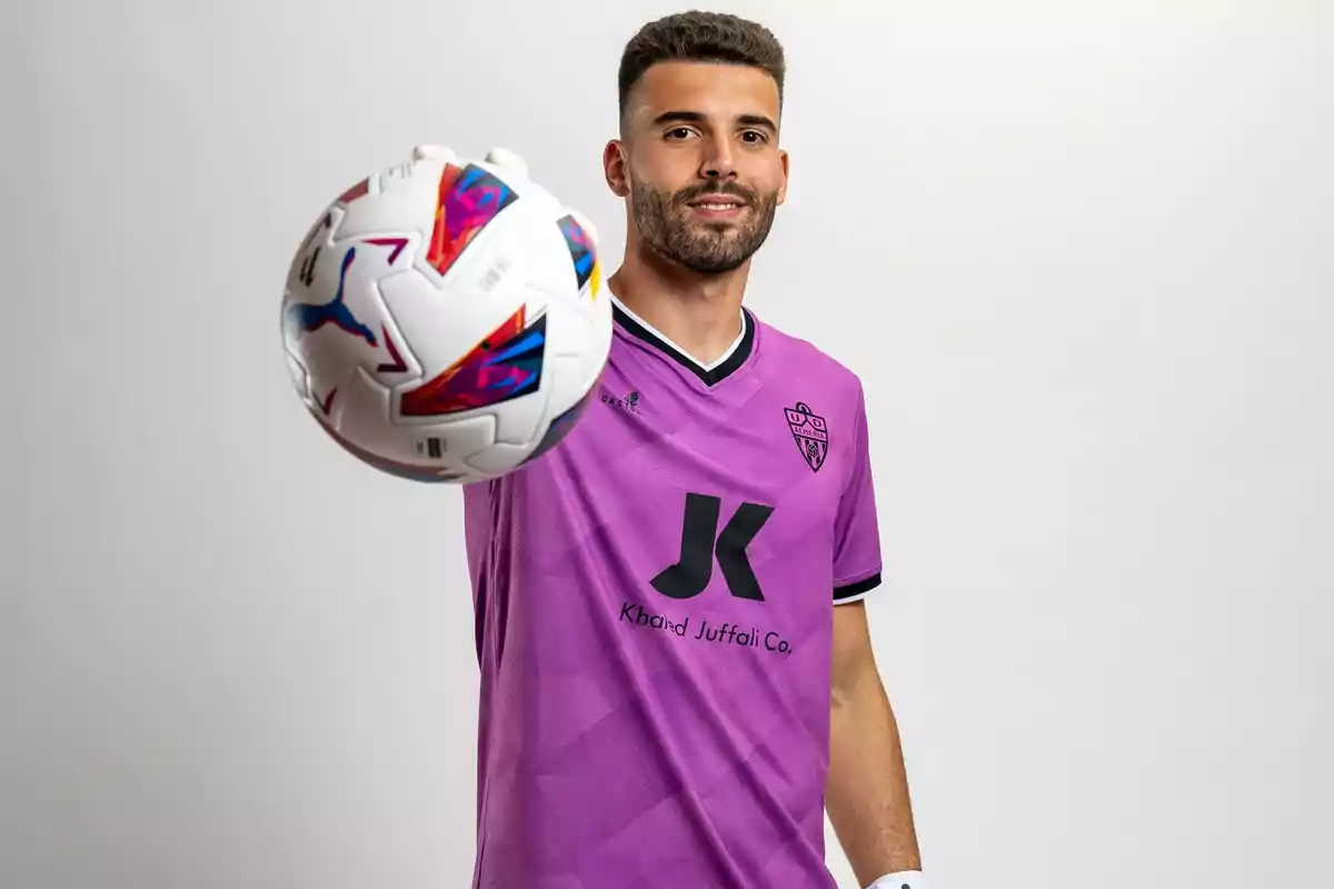 Luis Maximiano con la UD Almería la pasada temporada Luis Maximiano con la UD Almería la pasada temporada