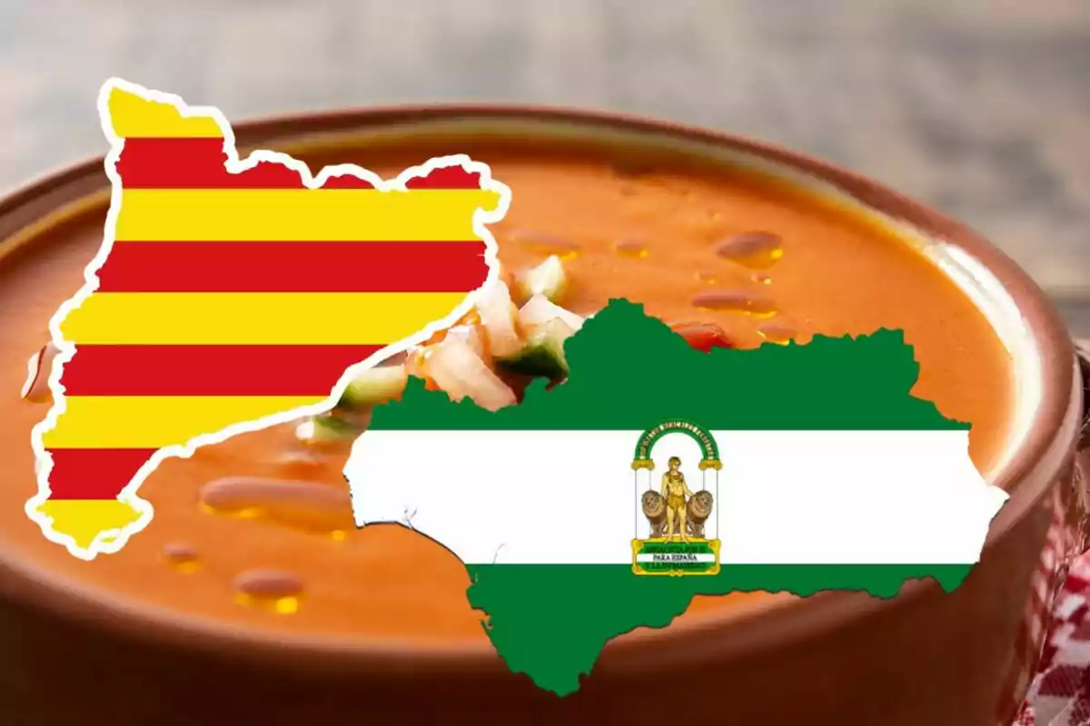 Un plato de gazpacho con las siluetas de Cataluña y Andalucía decoradas con las banderas de cada comunidad autónoma