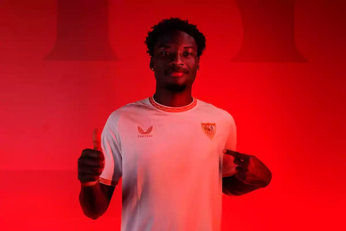 Agoumé, jugador del Sevilla Agoumé, jugador del Sevilla