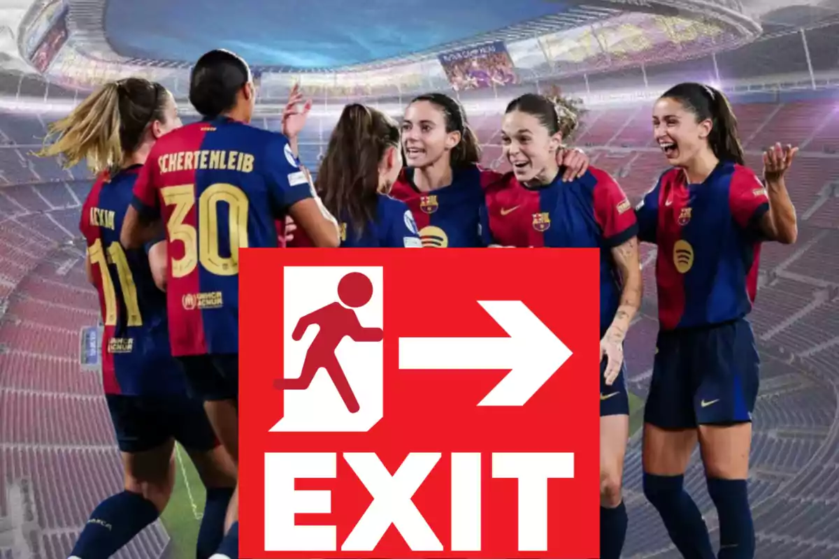 Jugadores del Barcelona femení celebrant a l'estadi amb un gran cartell vermell de sortida i una fletxa blanca al davant
