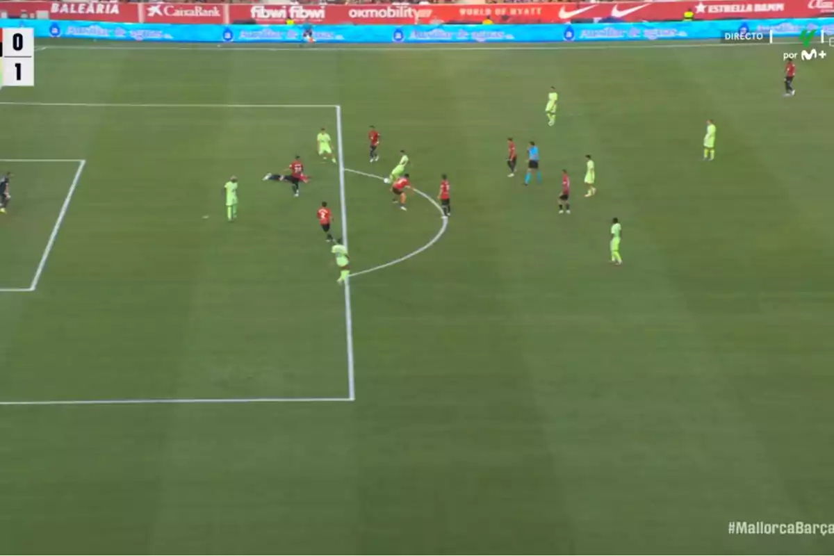 Ferran Torres scores the 0-2 while Raíllo is on the ground. Ferran Torres scores the 0-2 while Raíllo is on the ground.