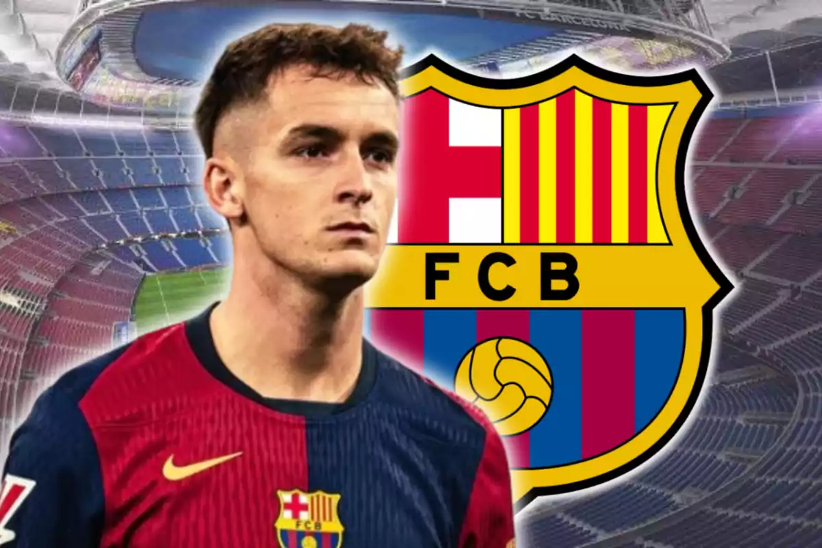 Marc Casadó y el escudo del Barça