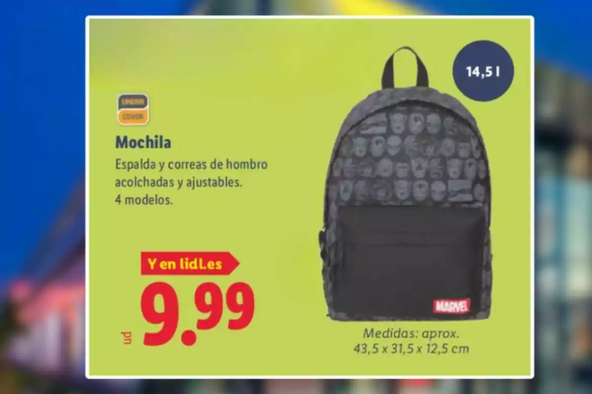 Mochila negra con estampado de rostros de personajes de cómics y el logo de Marvel en la parte inferior derecha, con un precio de 9.99 euros y capacidad de 14.5 litros, promocionada en un folleto de tienda Mochila negra con estampado de rostros de personajes de cómics y el logo de Marvel en la parte inferior derecha, con un precio de 9.99 euros y capacidad de 14.5 litros, promocionada en un folleto de tienda