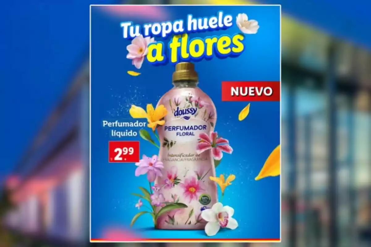 Publicidad de un perfumador líquido floral de la marca Doussy con flores alrededor y un precio de 2.99 en un fondo azul llamativo Publicidad de un perfumador líquido floral de la marca Doussy con flores alrededor y un precio de 2.99 en un fondo azul llamativo