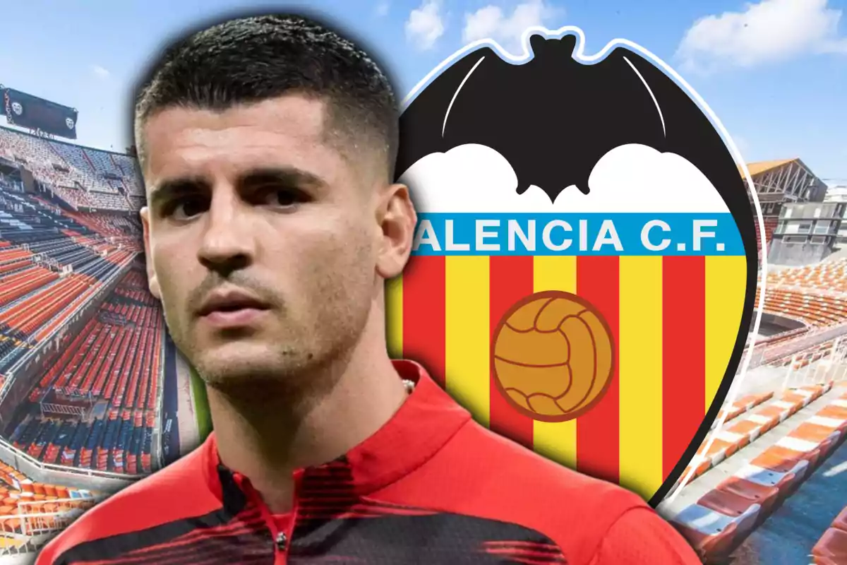 Álvaro Morata y el escudo del Valencia