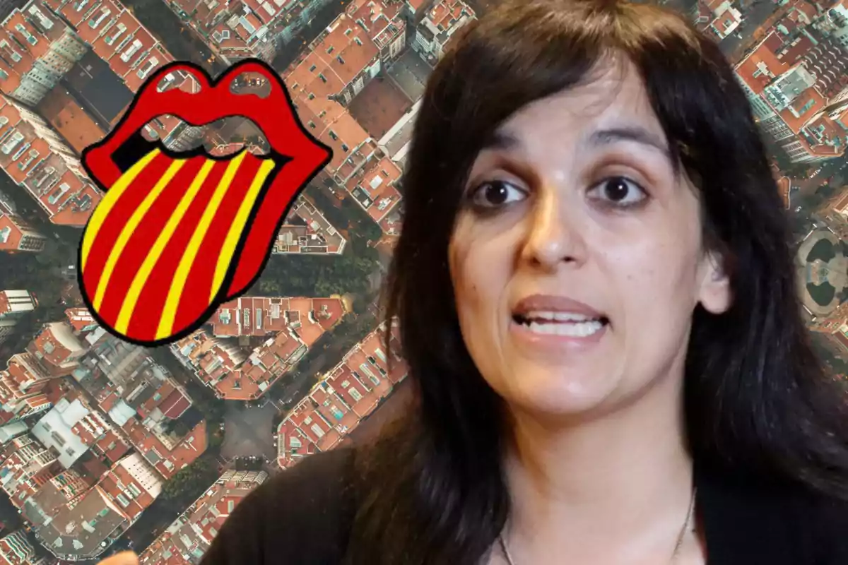 Dona de cabells foscos parlant amb un fons de vista aèria d’una ciutat i un logotip de llavis vermells amb la llengua decorada amb franges grogues i vermelles