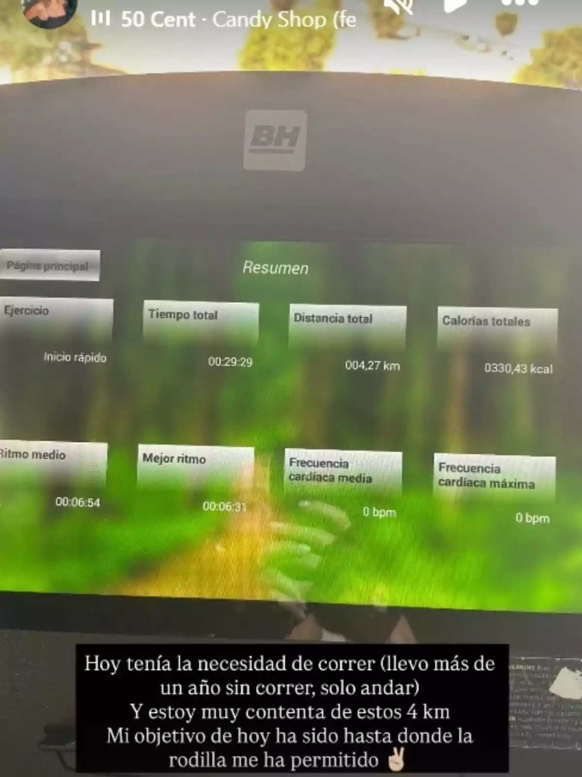 Story de Irene Rosales donde aparece la pantalla de una cinta andadora junto a un mensaje en el que ella revela que ha vuelto a correr Story de Irene Rosales donde aparece la pantalla de una cinta andadora junto a un mensaje en el que ella revela que ha vuelto a correr