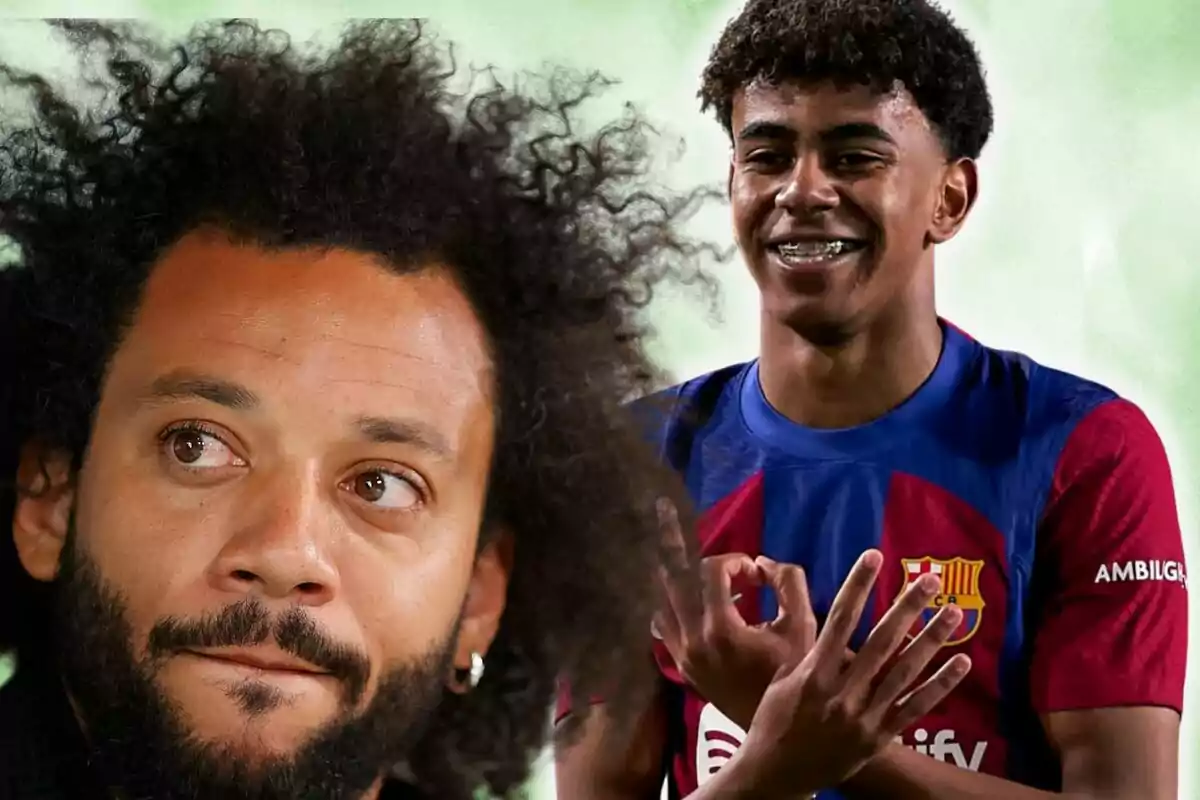 Primer pla d’un home amb barba i cabells arrissats mirant cap a un costat al costat d’un jove futbolista amb l’uniforme del Barcelona somrient i fent un gest amb les mans.
