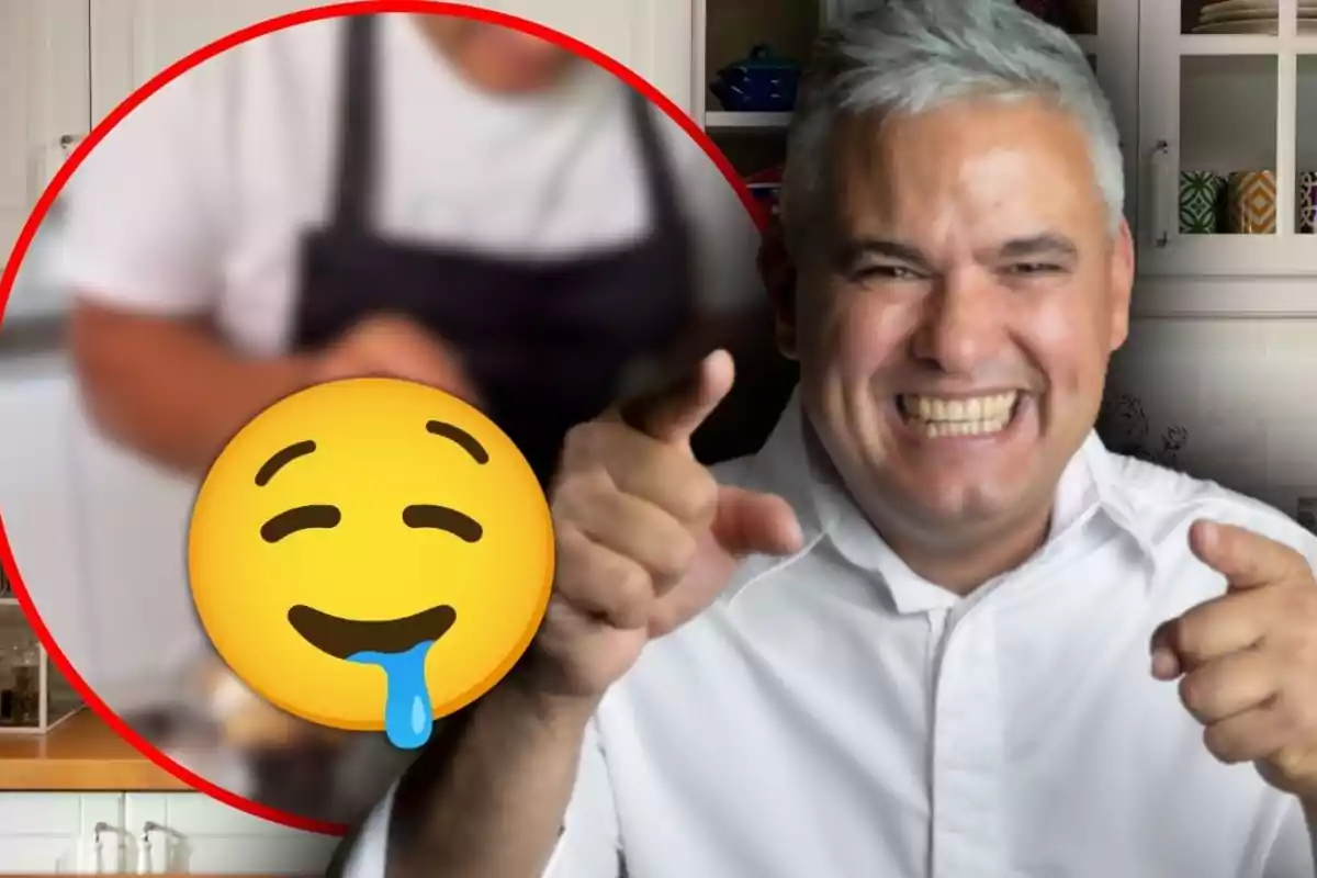 Hombre de cabello canoso sonriendo y señalando hacia el frente con un fondo de cocina y un emoji de carita babeando en primer plano