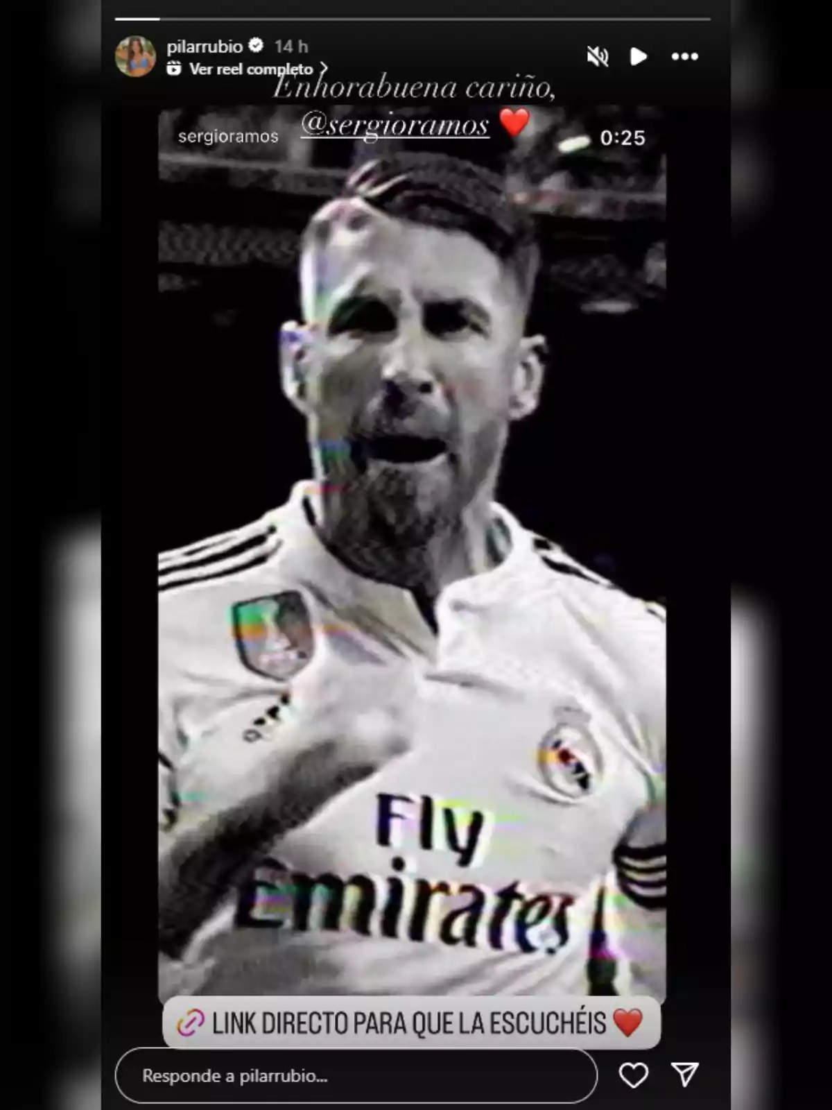 Sergio Ramos amb l’uniforme blanc del Reial Madrid celebrant amb el puny tancat i expressió d’emoció, acompanyat de missatges de felicitació i un enllaç per escoltar alguna cosa Sergio Ramos amb l’uniforme blanc del Reial Madrid celebrant amb el puny tancat i expressió d’emoció, acompanyat de missatges de felicitació i un enllaç per escoltar alguna cosa