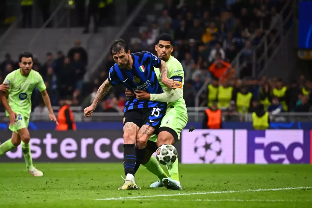 El gol de Acerbi en el tiempo de descuento El gol de Acerbi en el tiempo de descuento