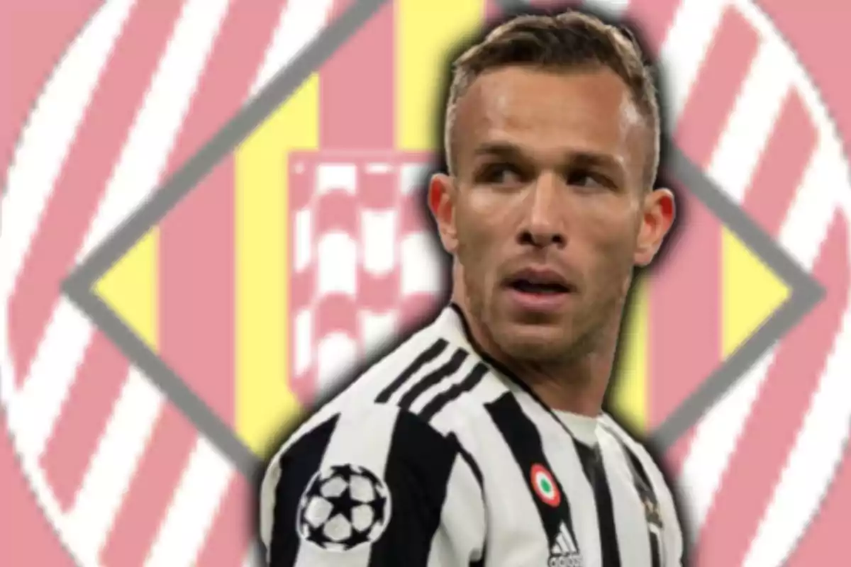 Arthur Melo i l'escut del Girona