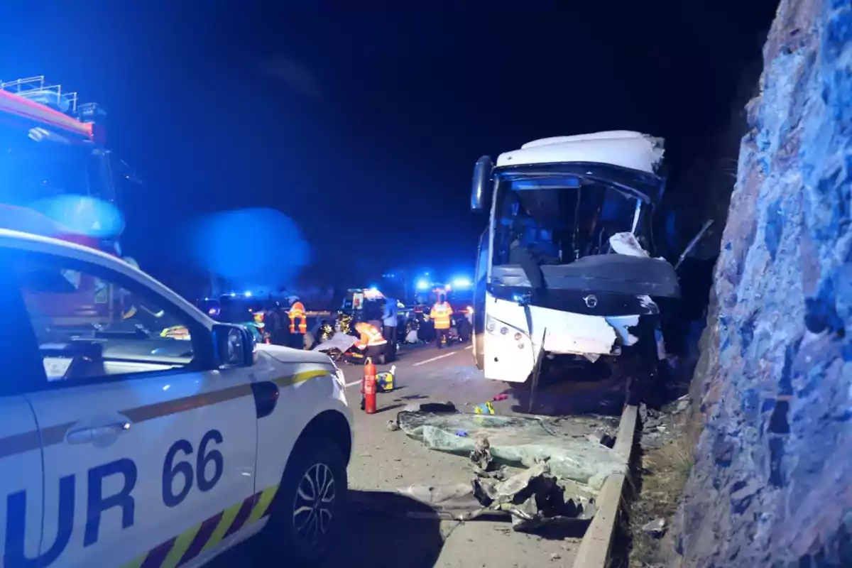 Accidente de un bus que hacía el trayecto Andorra - L'Hospitalet de Llobregat