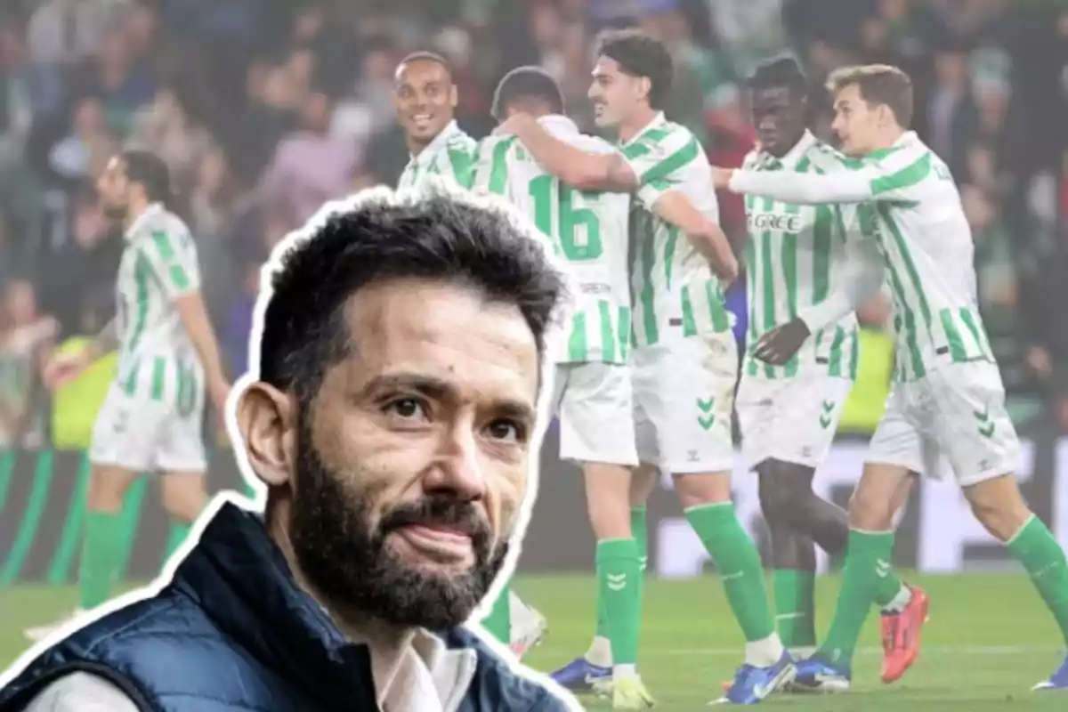 Carlos Corberán i jugadors del Real Betis