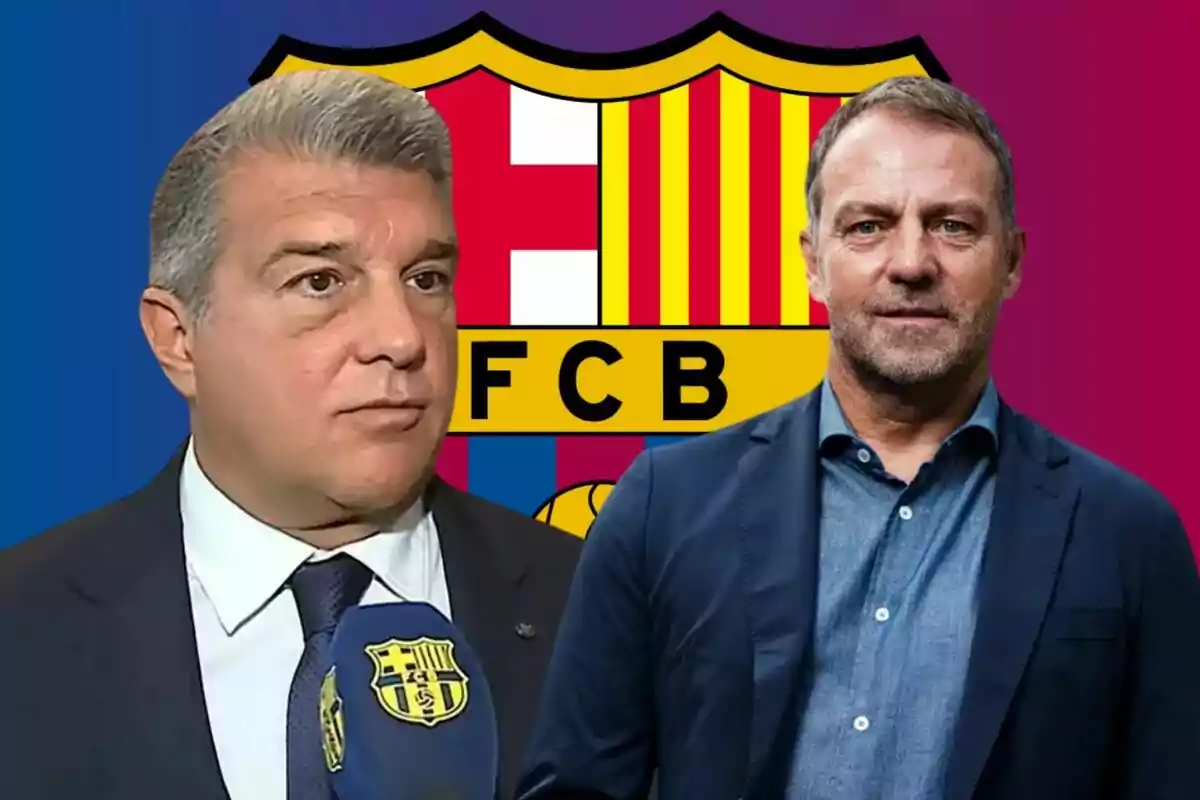 Dos homes de vestit davant de l'escut del FC Barcelona.