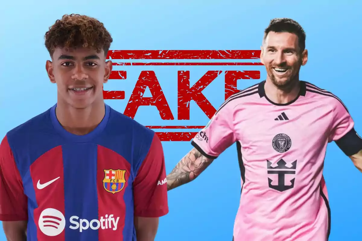 Dos jugadors de futbol amb samarretes de diferents equips, un amb la samarreta del FC Barcelona i un altre amb la samarreta de l'Inter Miami, amb la paraula "FAKE" en gran darrere d'ells.