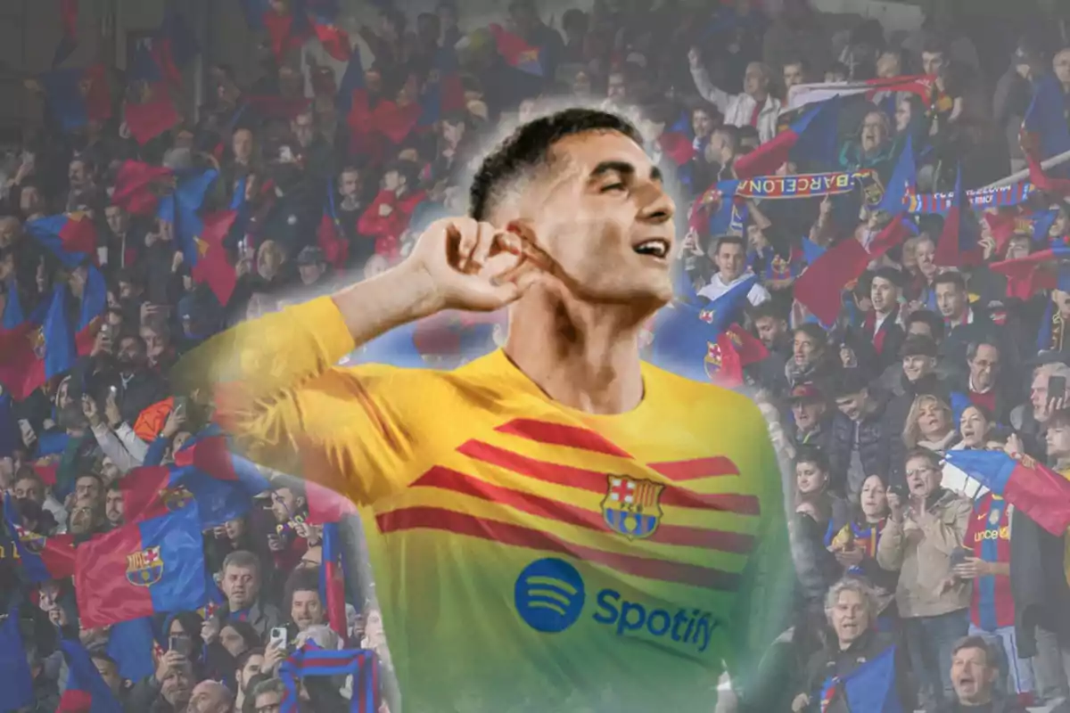 Ferran Torres i l'afició del Barça