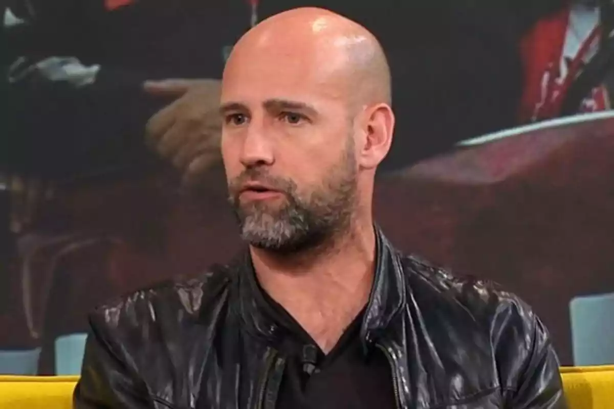 Captura de Gonzalo Miró com a col·laborador de Espejo Público a Antena 3 Captura de Gonzalo Miró com a col·laborador de Espejo Público a Antena 3