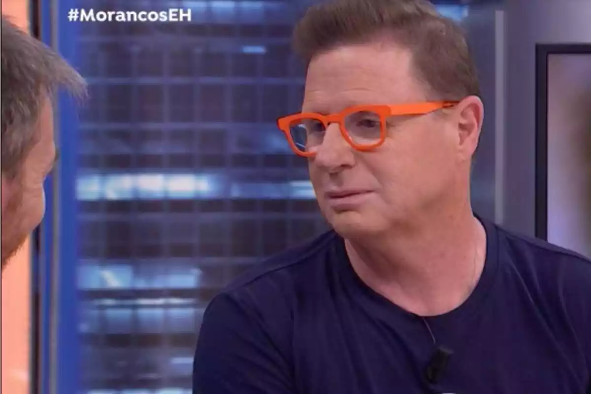 Primer plànol de Jorge Cadaval seriós durant la seva entrevista a 'El Hormiguero' de dimarts 7 de novembre de 2023 Primer plànol de Jorge Cadaval seriós durant la seva entrevista a 'El Hormiguero' de dimarts 7 de novembre de 2023