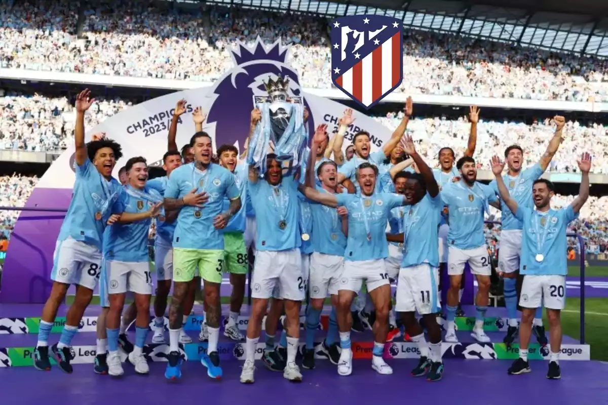 Plantilla del Manchester City celebrant la conquesta del Manchester City