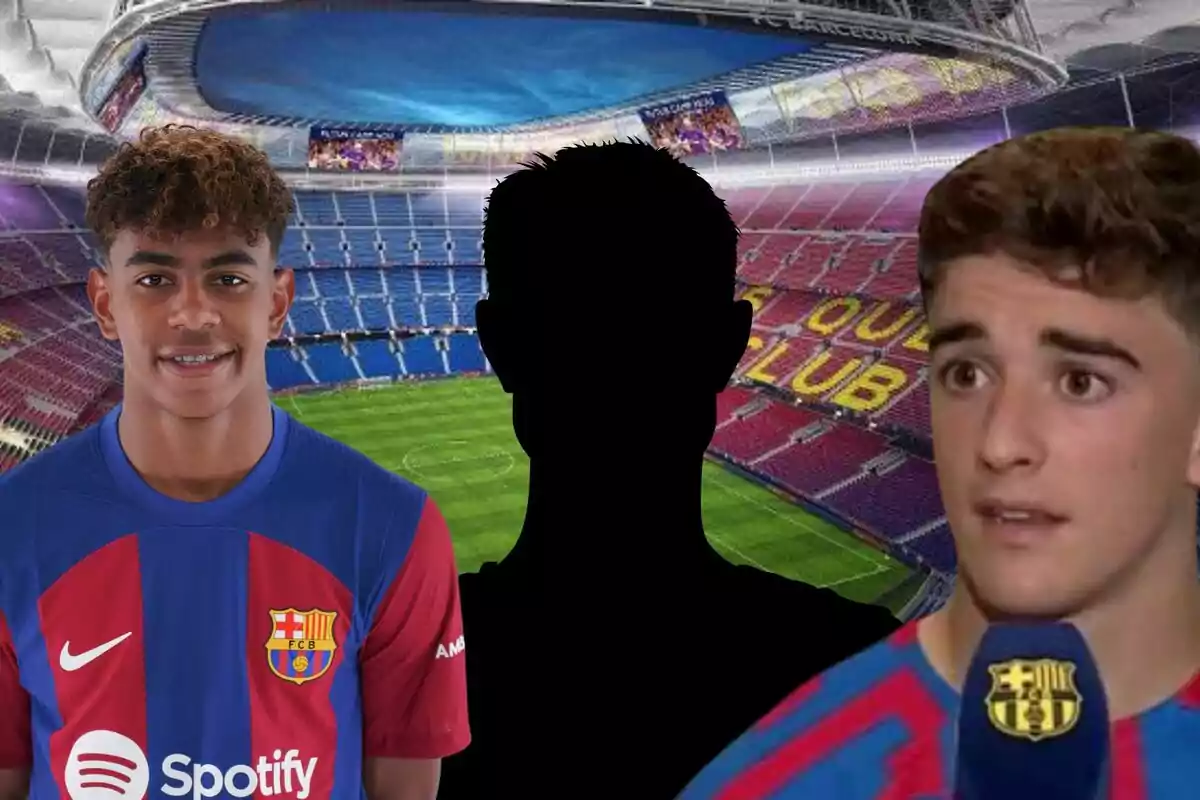 Dos jugadors del FC Barcelona amb la silueta d?un jugador desconegut al centre, amb l?estadi Camp Nou de fons.