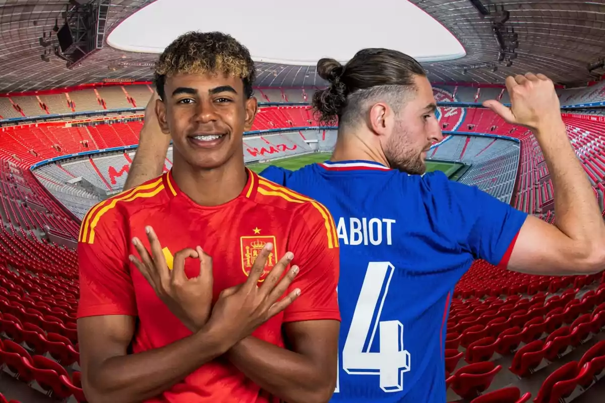 Lamine Yamal y Adrien Rabiot con el Allianz Arena, estadio de la semifinal, de fondo