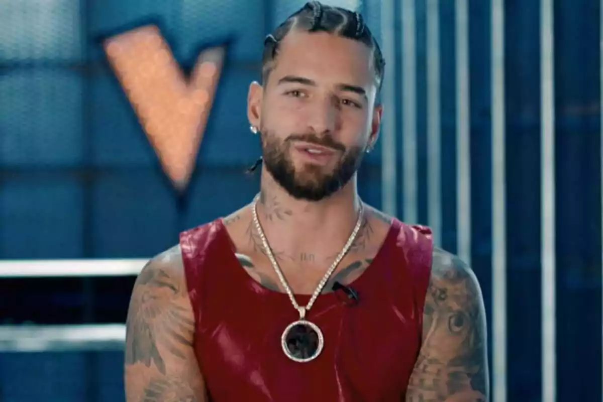 Maluma as a participant in La Voz on Antena 3 Maluma as a participant in La Voz on Antena 3