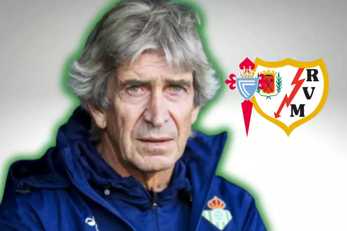 Manuel Pellegrini i els escuts de Celta i de Rayo Vallecano