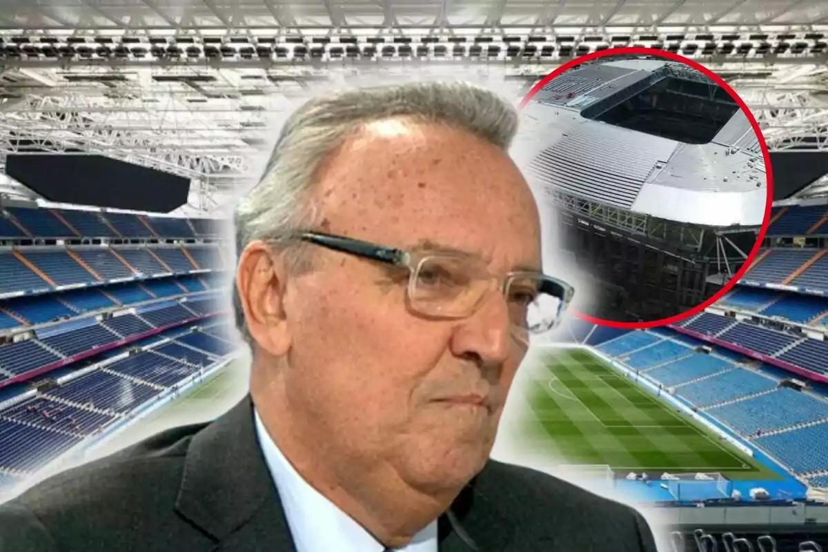 Home gran amb ulleres en primer pla sobre el fons d’un estadi de futbol modern amb un cercle vermell que ressalta una vista aèria de la teulada de l’estadi
