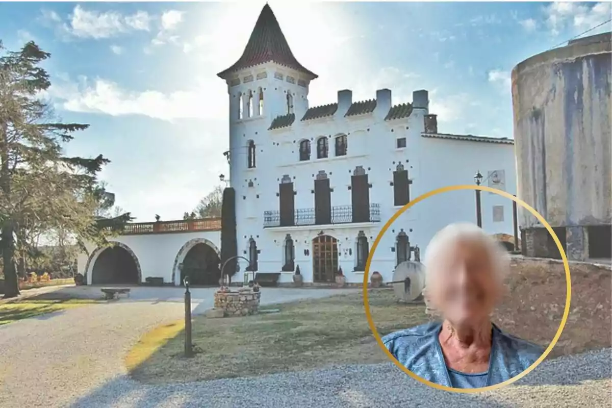 Una mujer con el rostro difuminado en primer plano y un edificio histórico de estilo europeo al fondo.