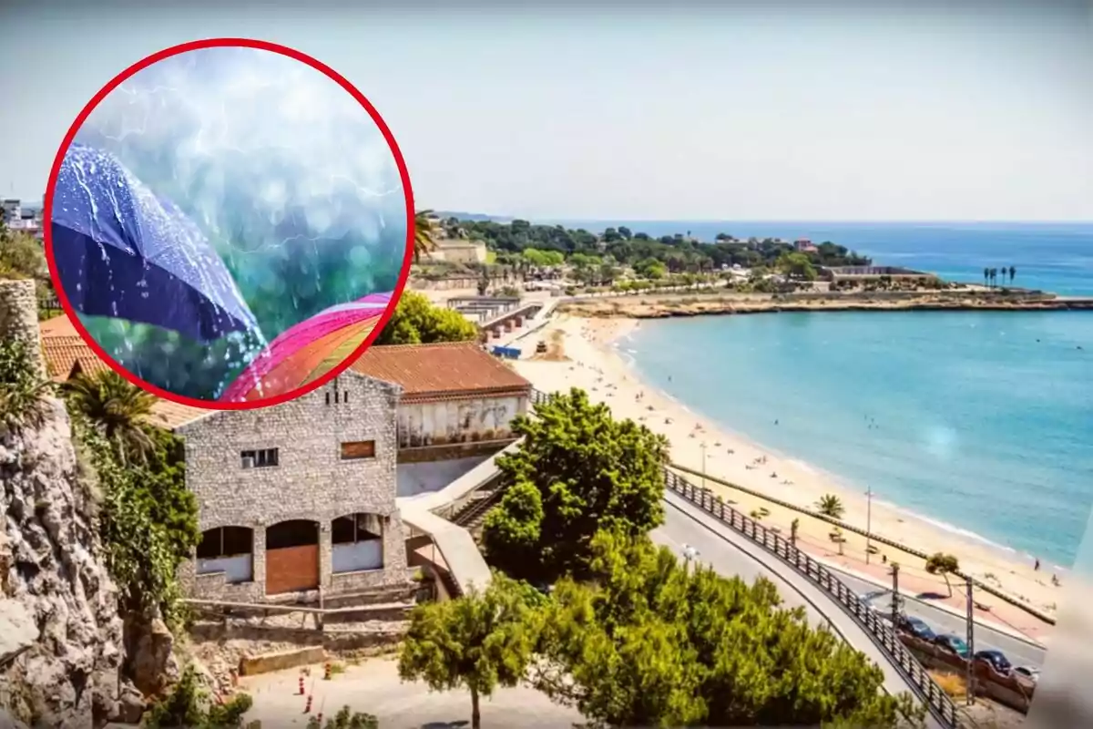 Vista d'una platja assolellada amb un requadre que mostra un paraigua sota la pluja.