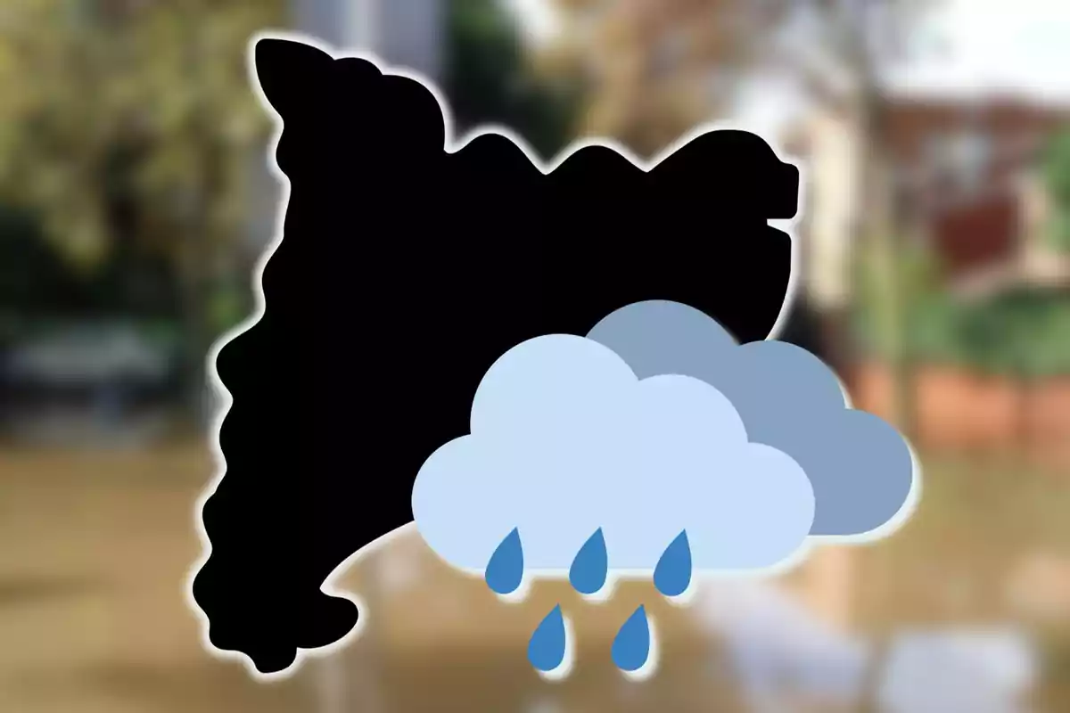 Mapa de Cataluña con icono de nubes y lluvia sobre un fondo borroso.