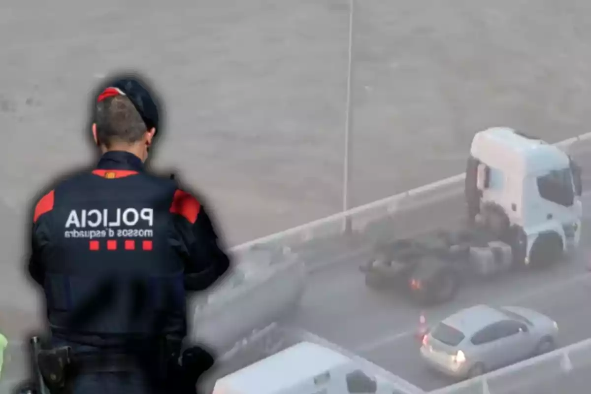 Un agent dels Mossos a la carretera afectada