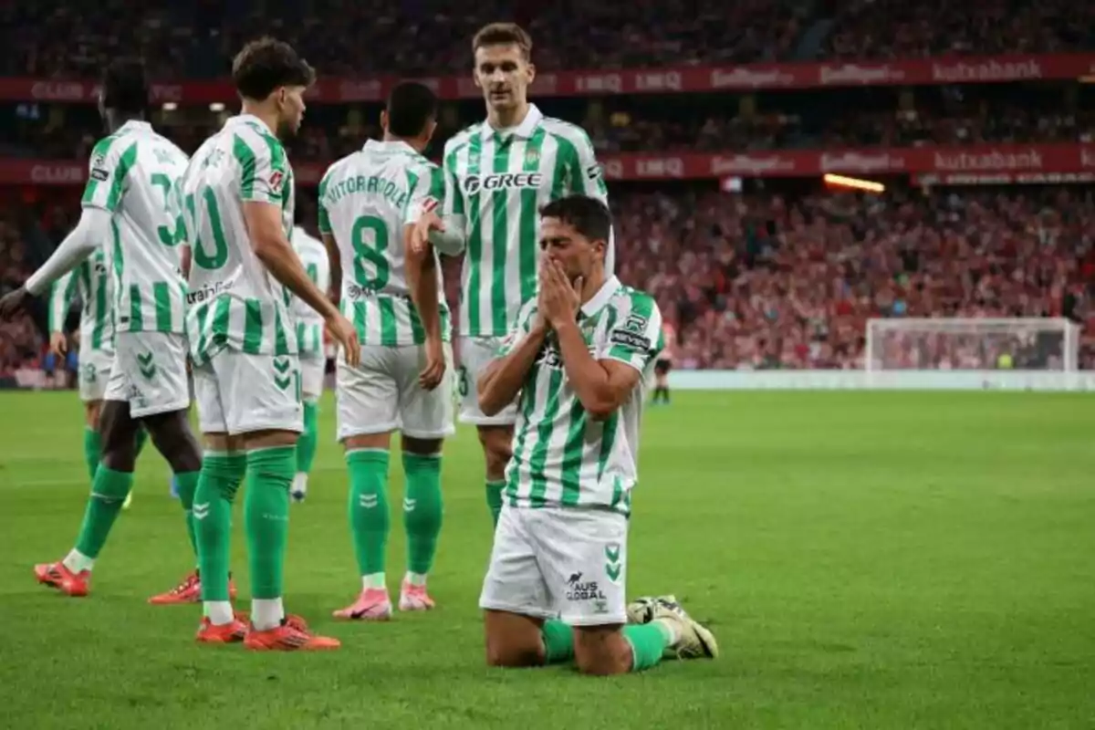 Pablo Fornals s'emociona celebrant el gol