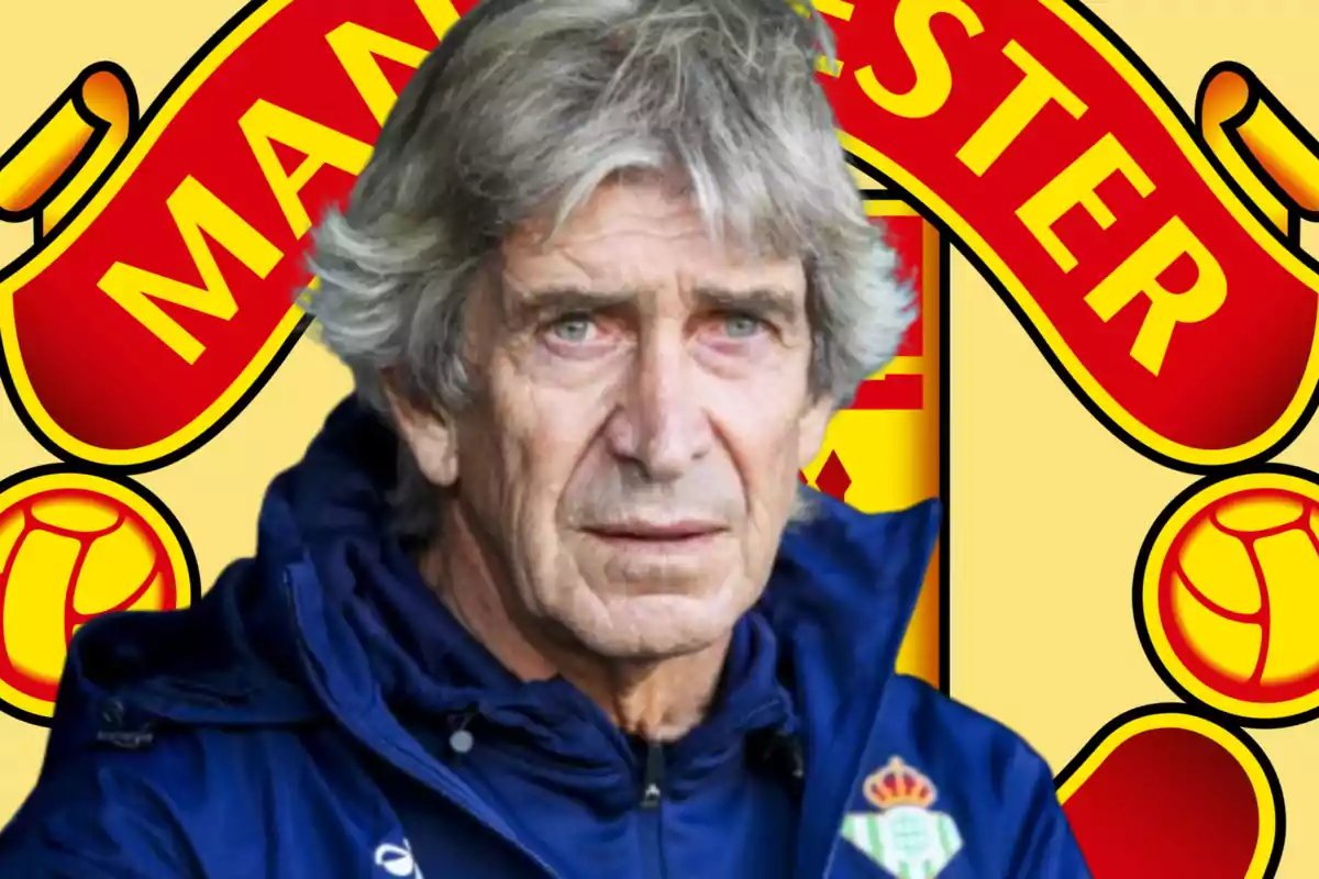 Manuel Pellegrini y el escudo del Manchester United