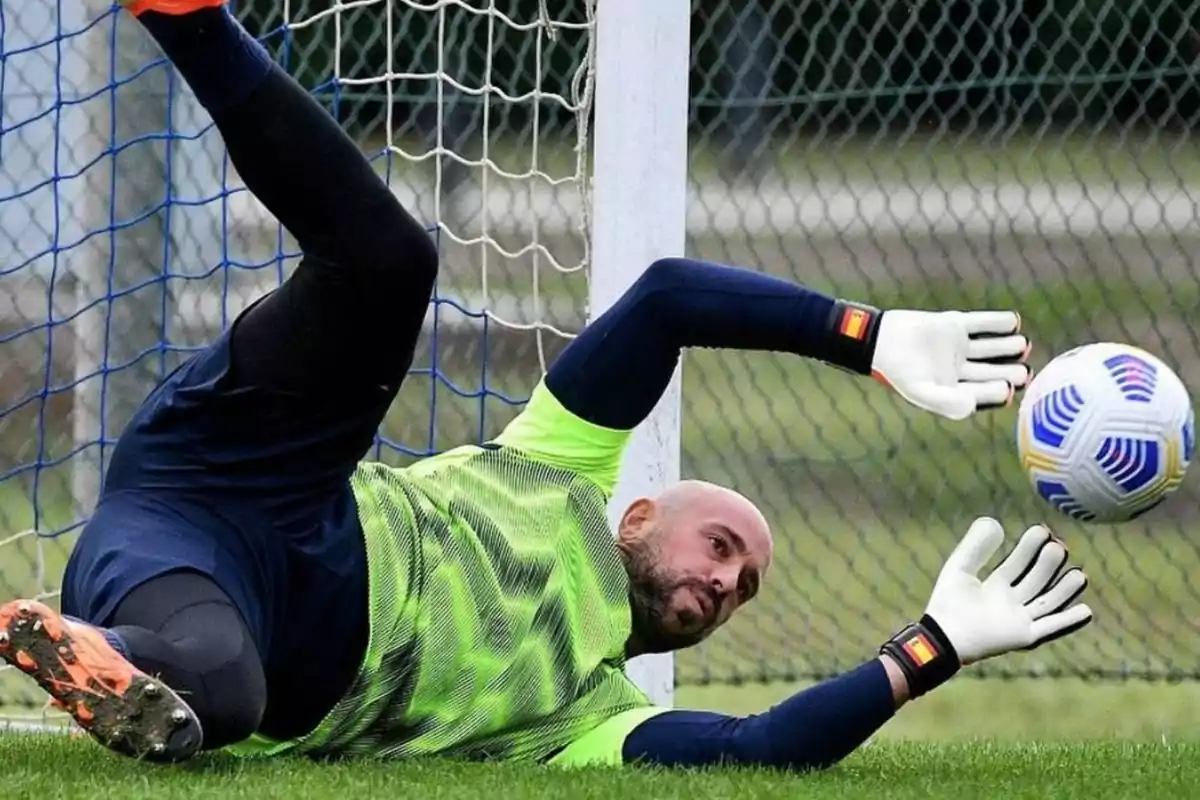 Pepe Reina en un entrenament