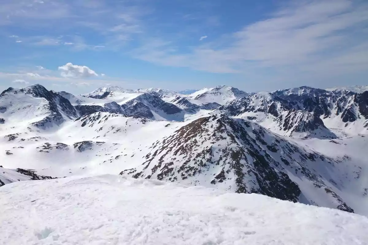 Pirineus catalans nevats