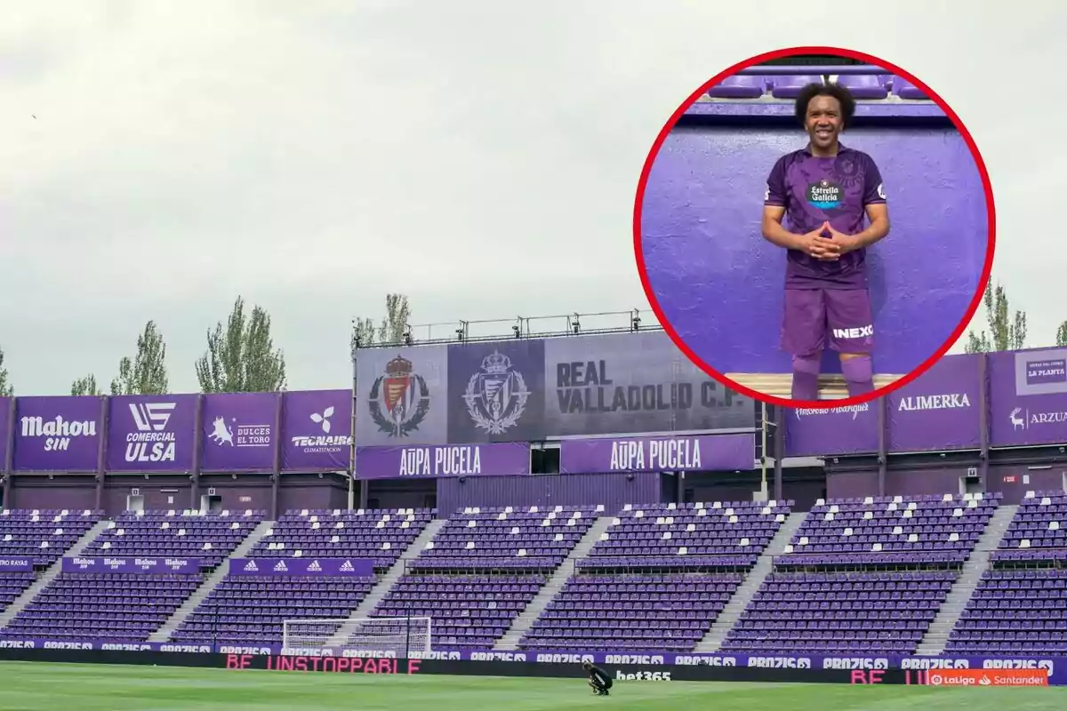 Un jugador de fútbol con uniforme morado está en el estadio del Real Valladolid C.F.