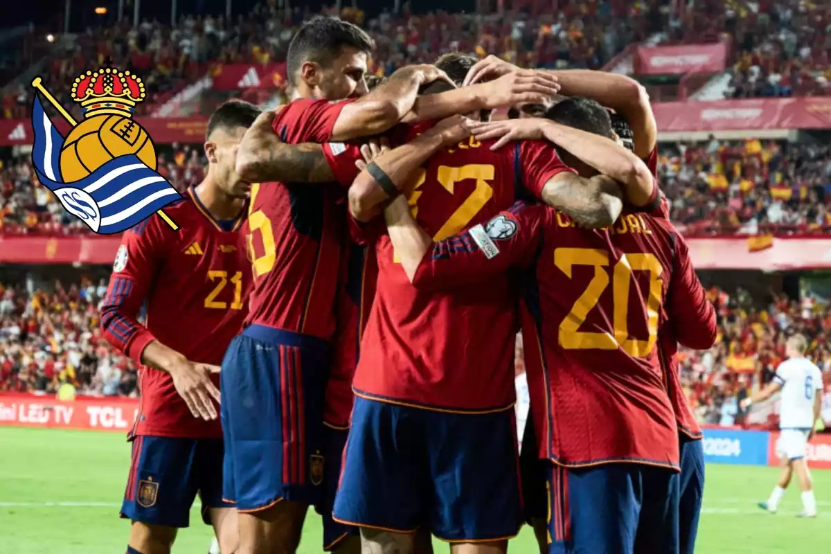 Jugadors de la selecció espanyola celebrant un gol