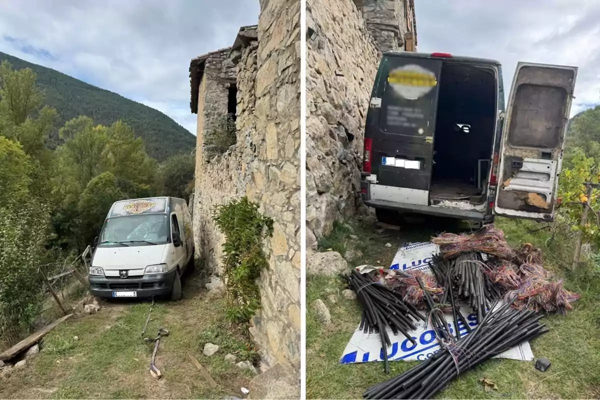 Una furgoneta blanca i una altra de negra estan estacionades al costat d'una paret de pedra en un entorn rural; hi ha cables robats a terra a prop de la furgoneta negra.