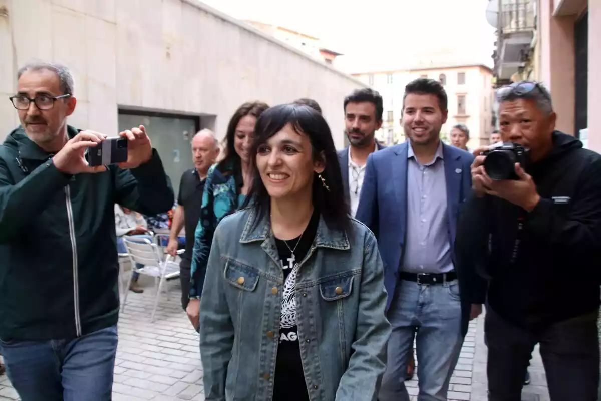 Sílvia Orriols arribant a la seu d'Aliança Catalana