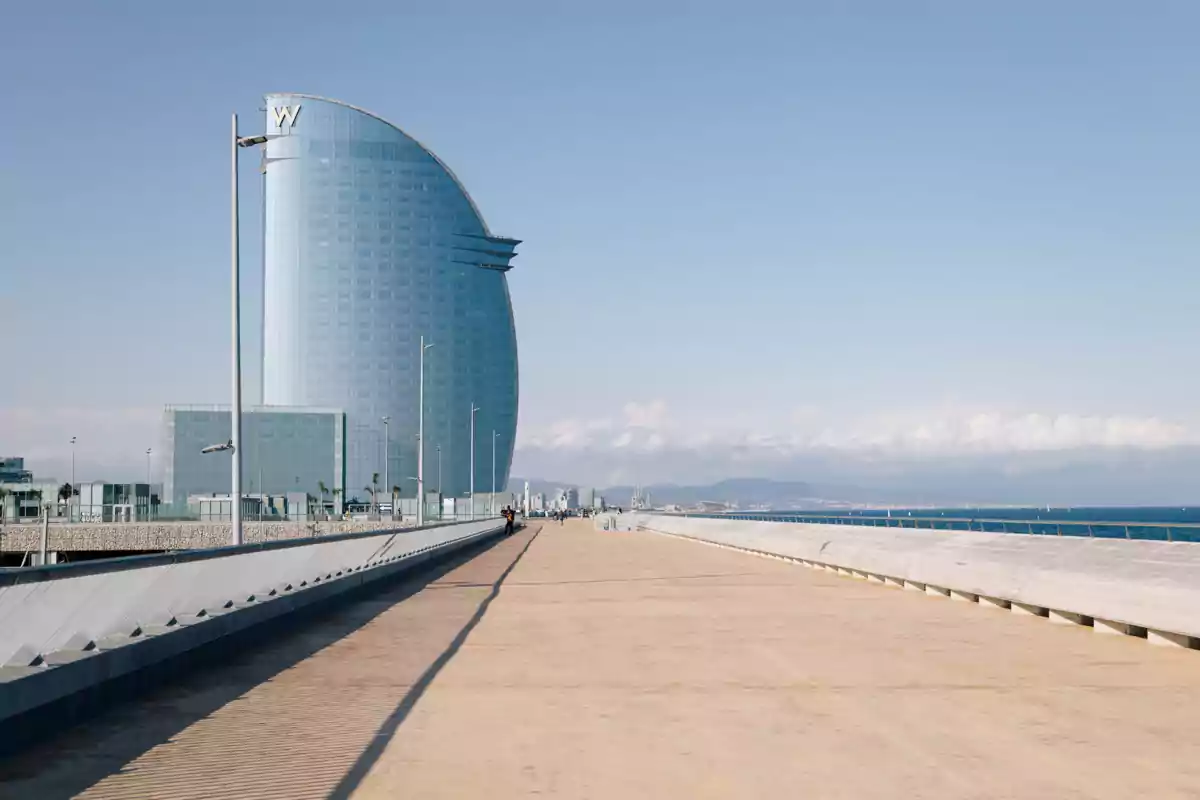 Dia assolellat a Barcelona Dia assolellat a Barcelona