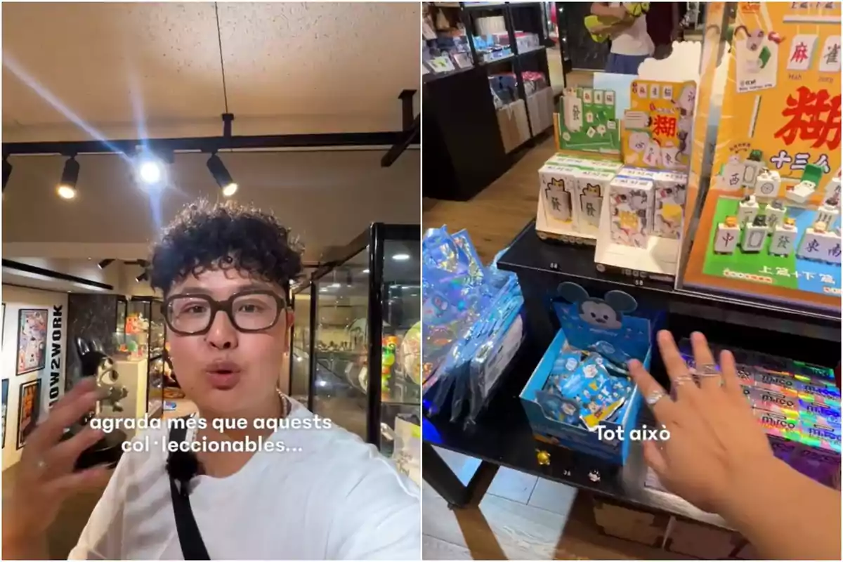 Una persona con gafas en una tienda de coleccionables mostrando productos en una vitrina.