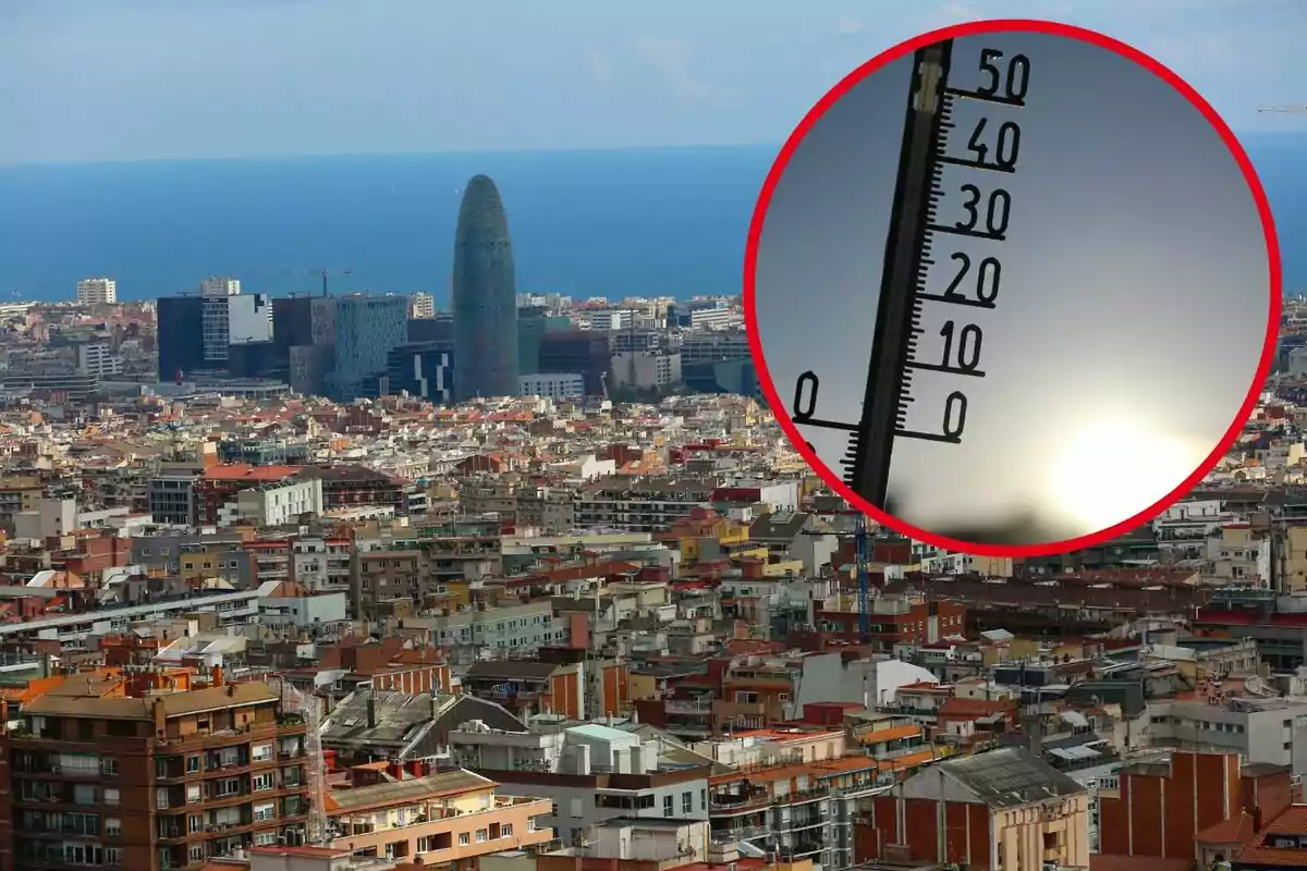 Vista panoràmica duna ciutat amb un termòmetre en primer pla mostrant una temperatura alta.