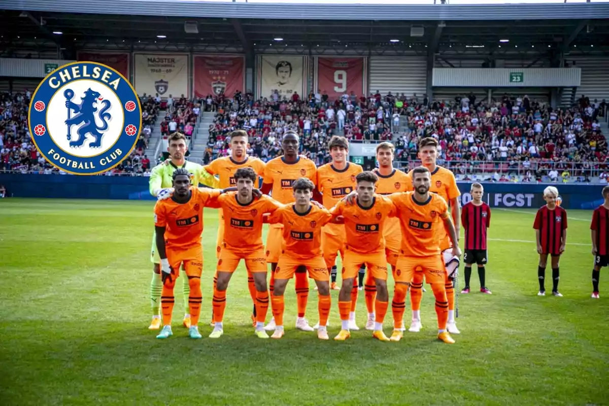 Jugadors del València abans d'un partit de pretemporada a l'estiu del 2023